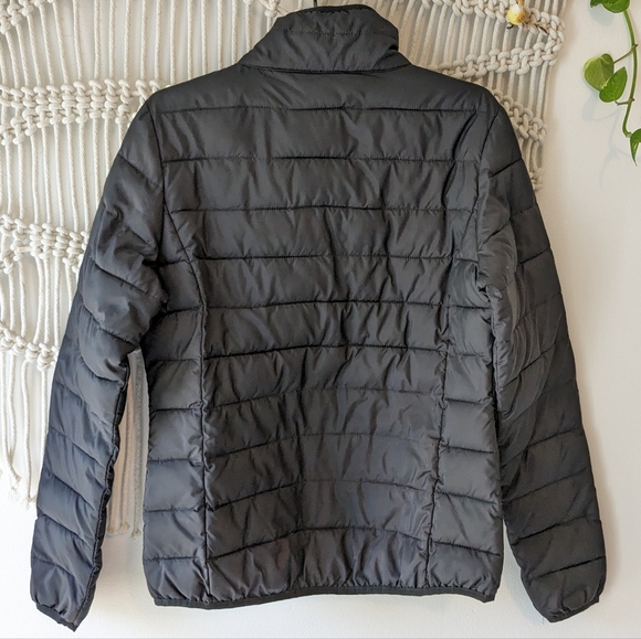 Black Lightweight Down Jacket Loap Medium - Picture 2 of 6